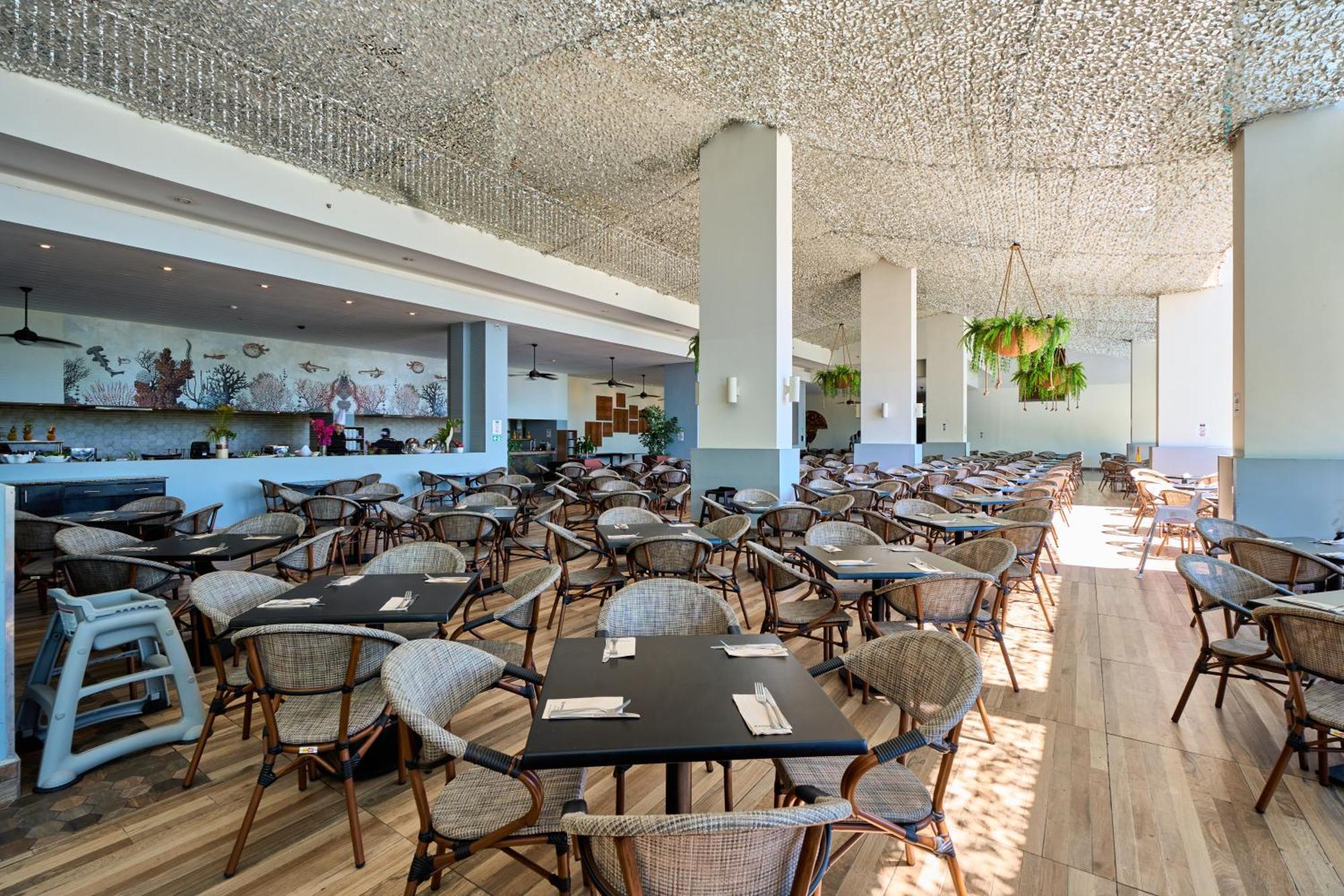 Hotel Gran Evenia Bijao Santa Clara  Exterior foto The interior of the restaurant