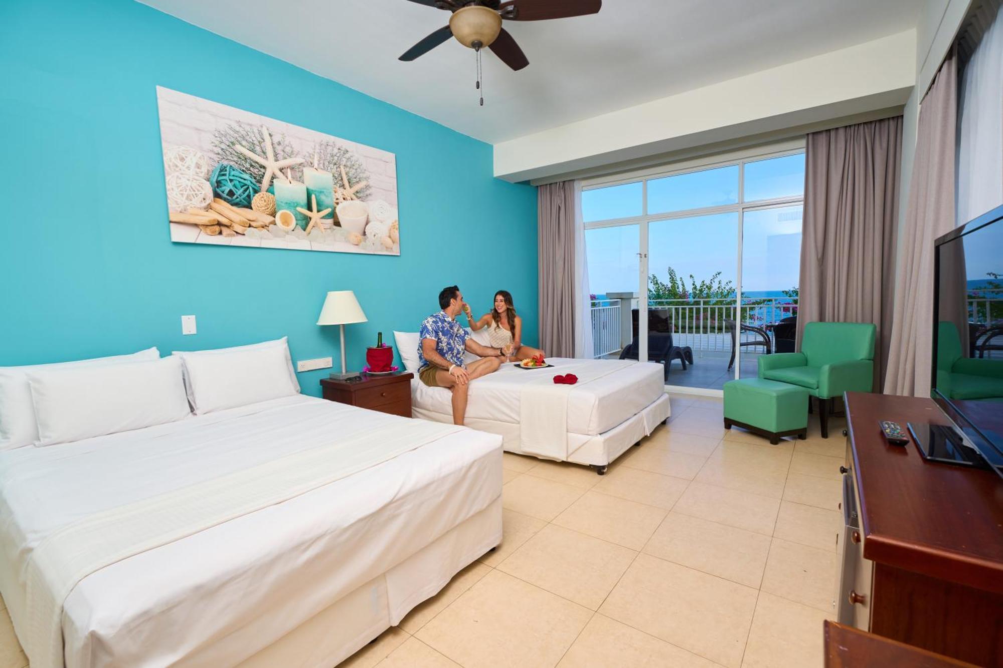 Hotel Gran Evenia Bijao Santa Clara  Zimmer foto Deluxe Ocean View Room