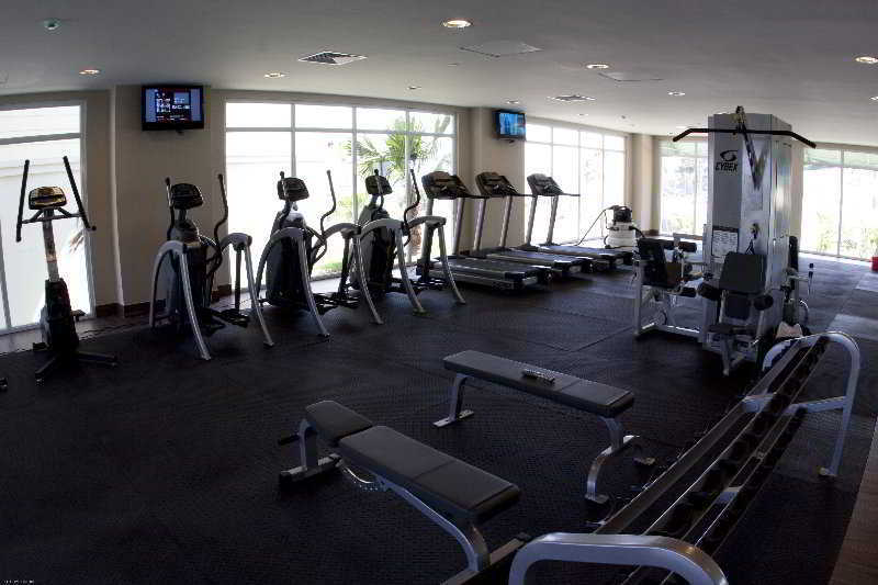 Hotel Gran Evenia Bijao Santa Clara  Exterior foto A gym at a hotel
