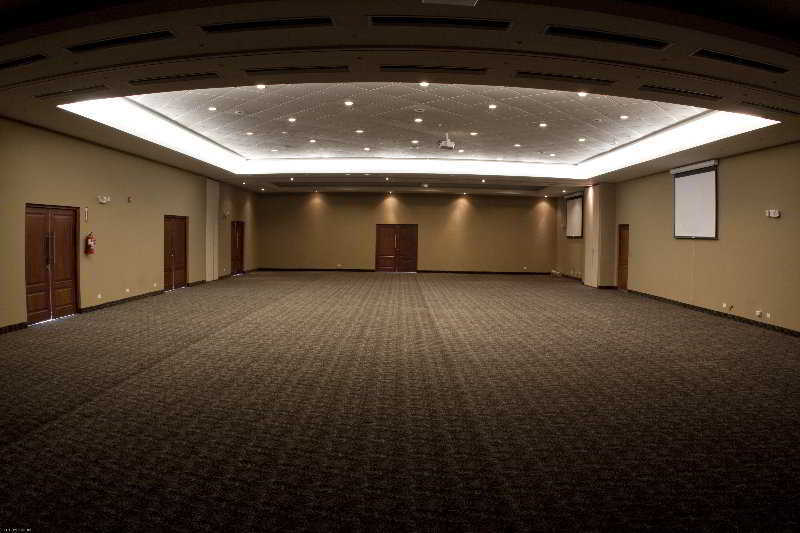 Hotel Gran Evenia Bijao Santa Clara  Exterior foto A typical conference room